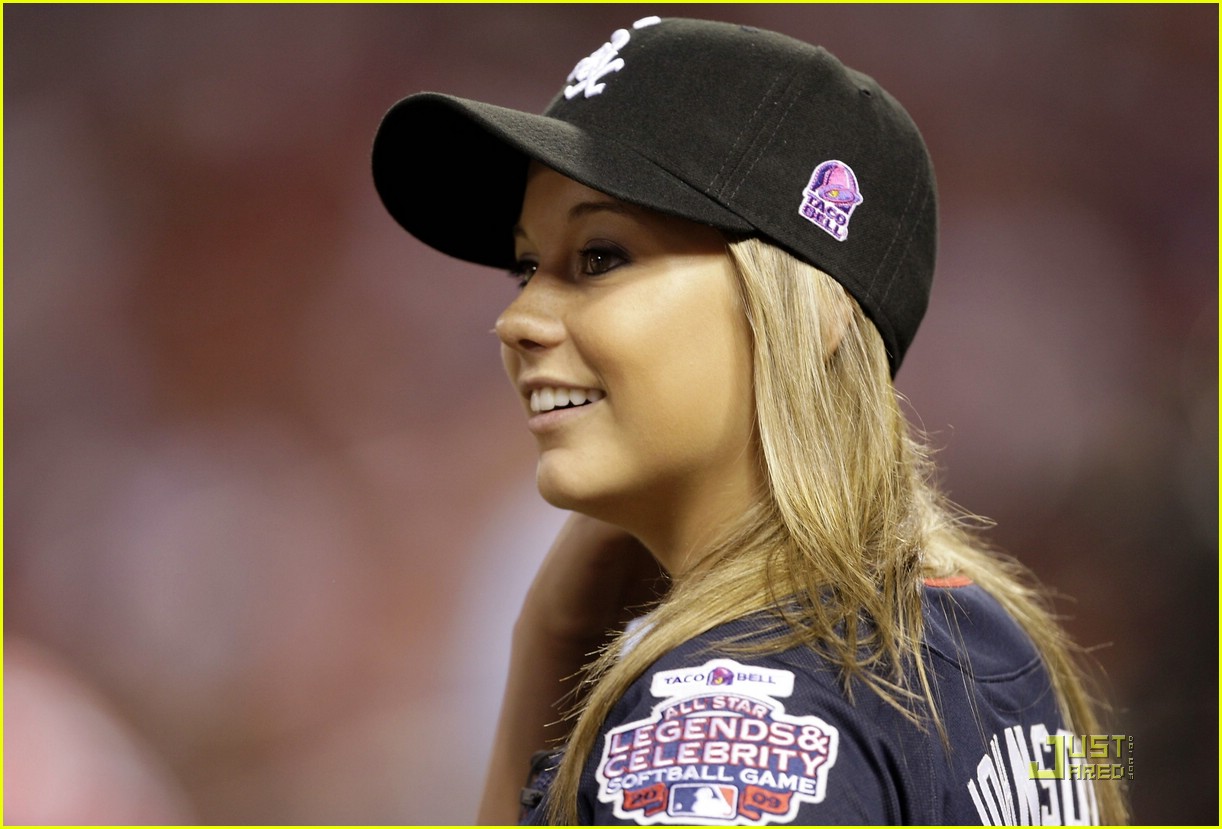 Shawn Johnson Softball Flip! Photo 216951 Photo Gallery Just